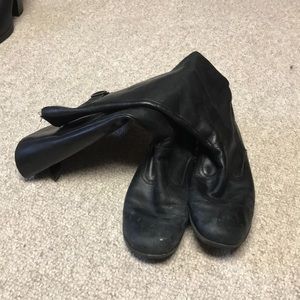 Well loved leather Clark’s riding boots